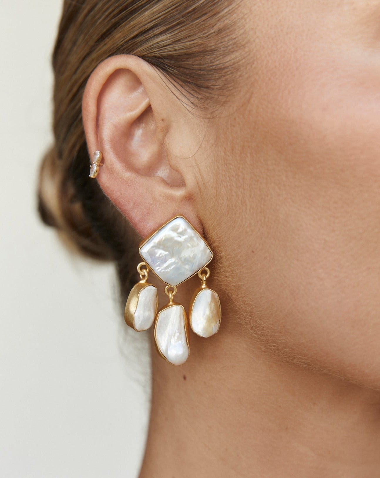 GISELLE EARRING