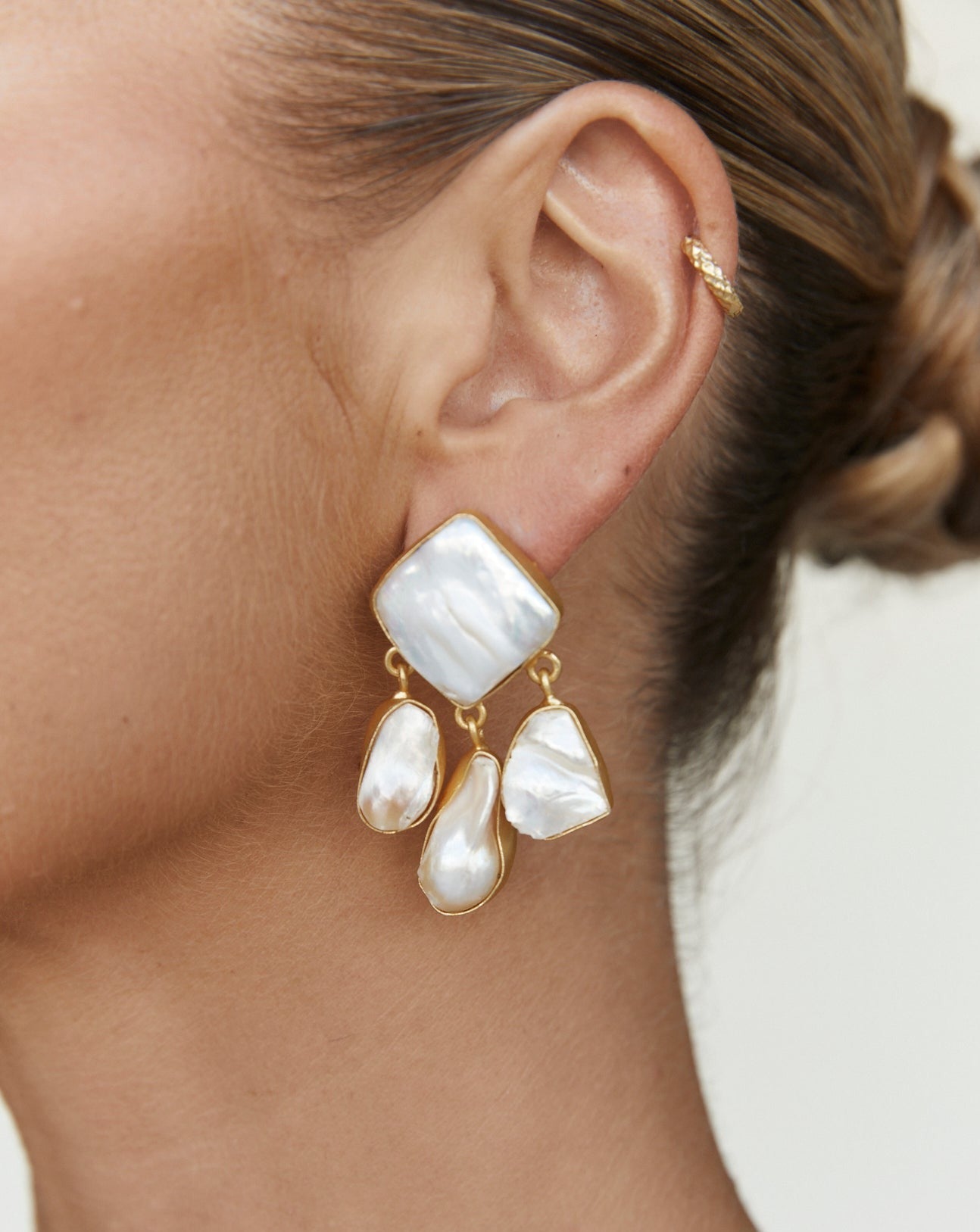 GISELLE EARRING